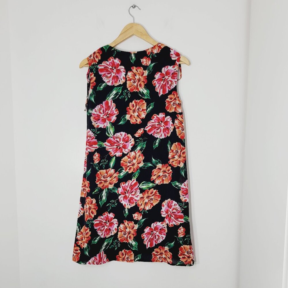 C NEW Black Red Floral Sleeveless Lightweight Adjustable Shoulder Dress Sz S NWT - Picture 2 of 10